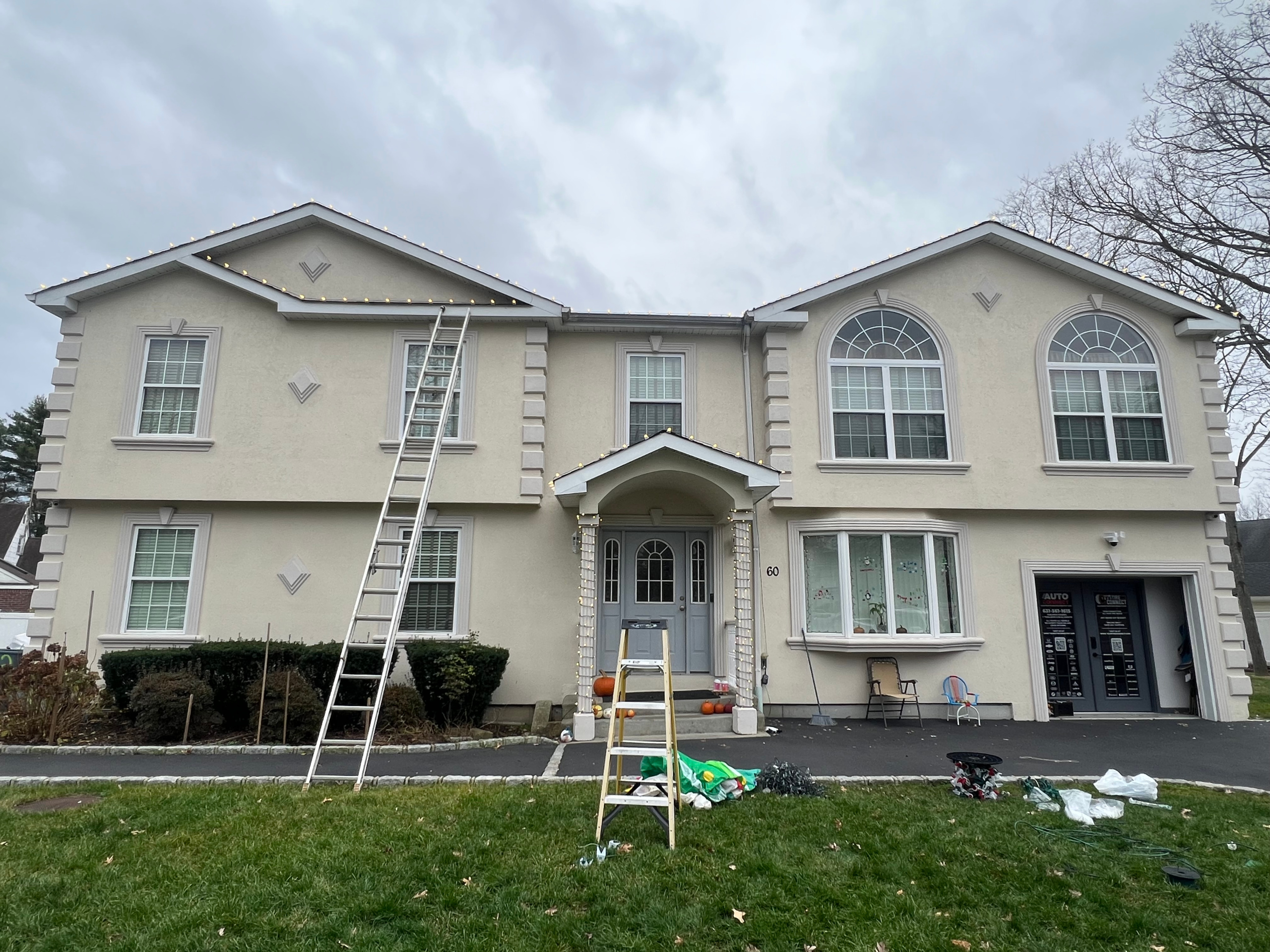 Christmas lights Bohemia NY design option using selected features